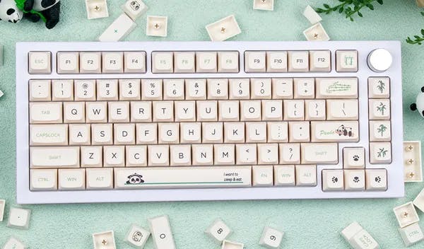 Picture of EPOMAKER Panda Keycaps Set