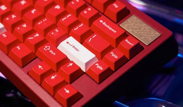 Picture of WS Basic Red Keycaps