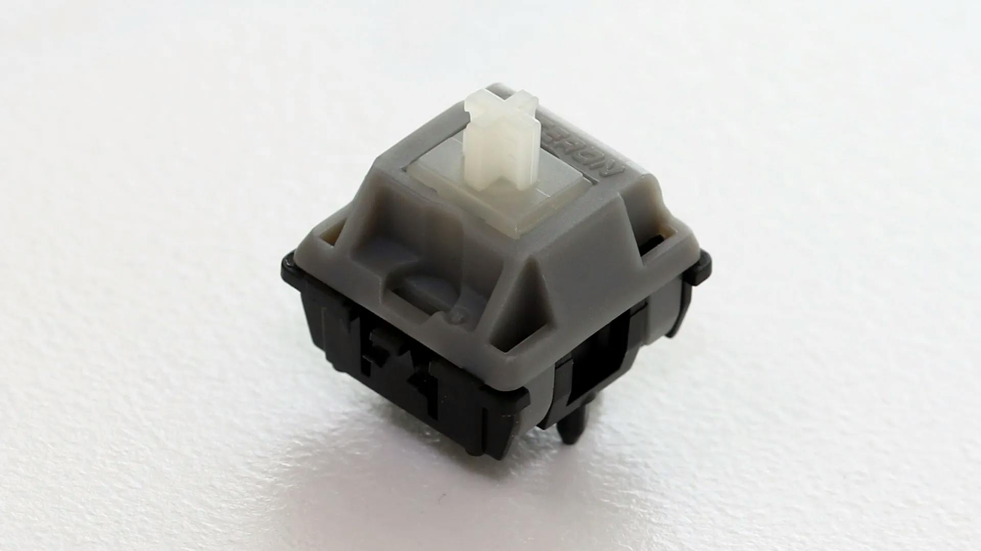 Image for Gateron UHMknown Linear Switches (10pcs)
